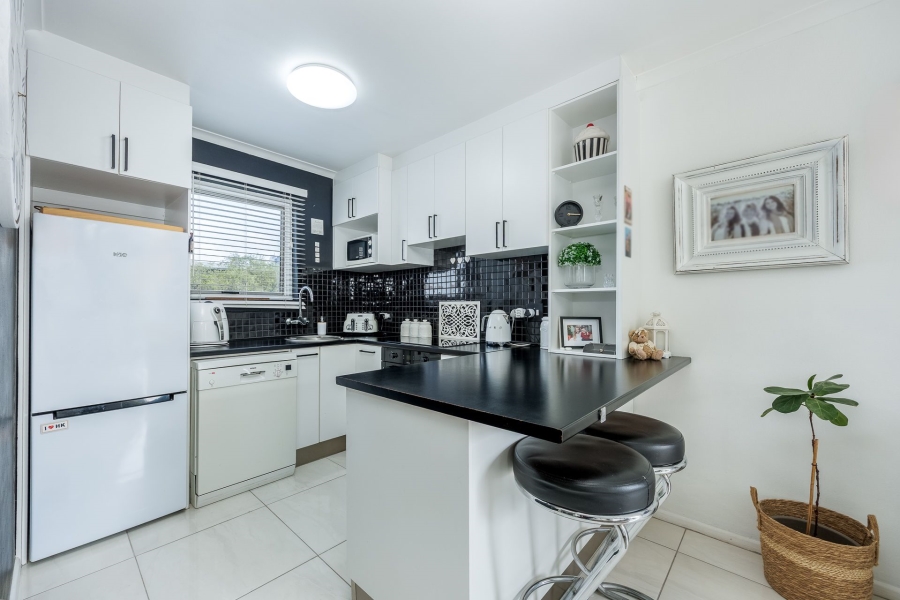 2 Bedroom Property for Sale in Vredekloof Western Cape